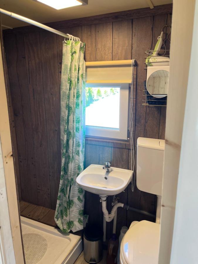 Rezi Romantic Jacuzzi Hideaway Near Heviz מראה חיצוני תמונה