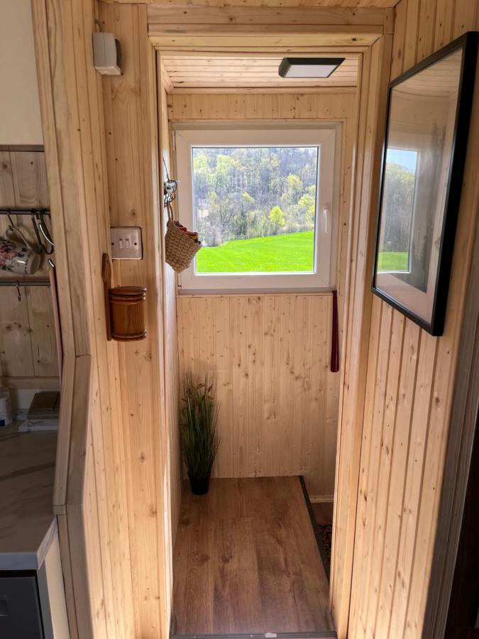Rezi Romantic Jacuzzi Hideaway Near Heviz מראה חיצוני תמונה